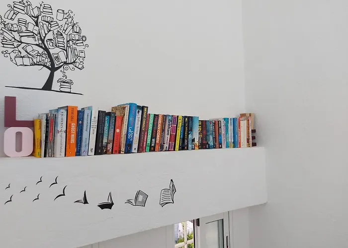 アパート 3ºa Escobar ネルハ